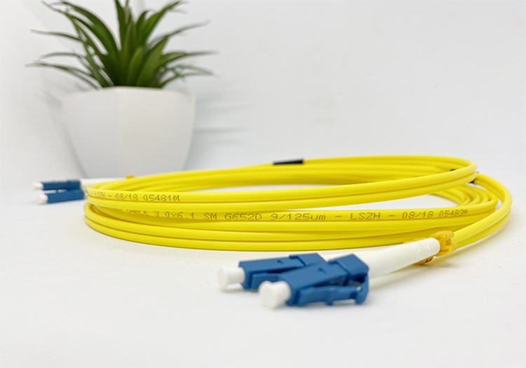 Dây nhảy quang LC LC Singlemode LSZH Cablexa